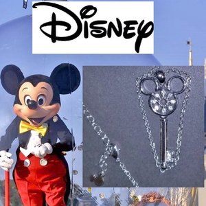 New DISNEY Mickey Mouse Icon Swarovski Necklace